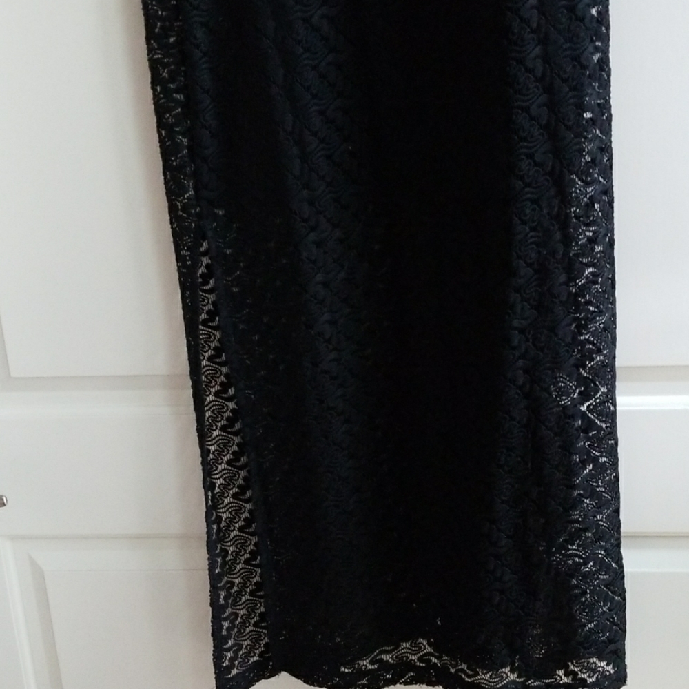 Dress - Picture 3 of 4